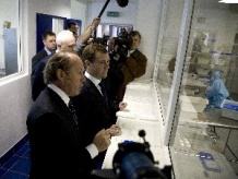 Президент РФ Дмитрий Медведев посетил НПК "АЛЬФА"